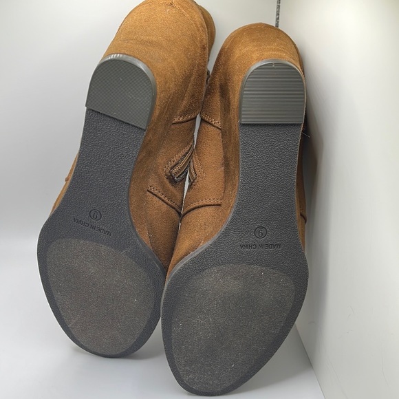 American Rag Cie Woman’s Wedge Bootie - Picture 3 of 6